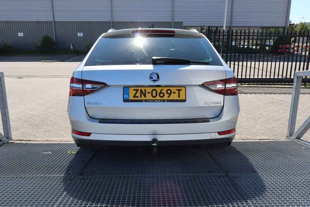 Skoda Superb 1.5 TSI ACT FULL OPTIONS! Automaat/Orig N uit 2019, foto 9
