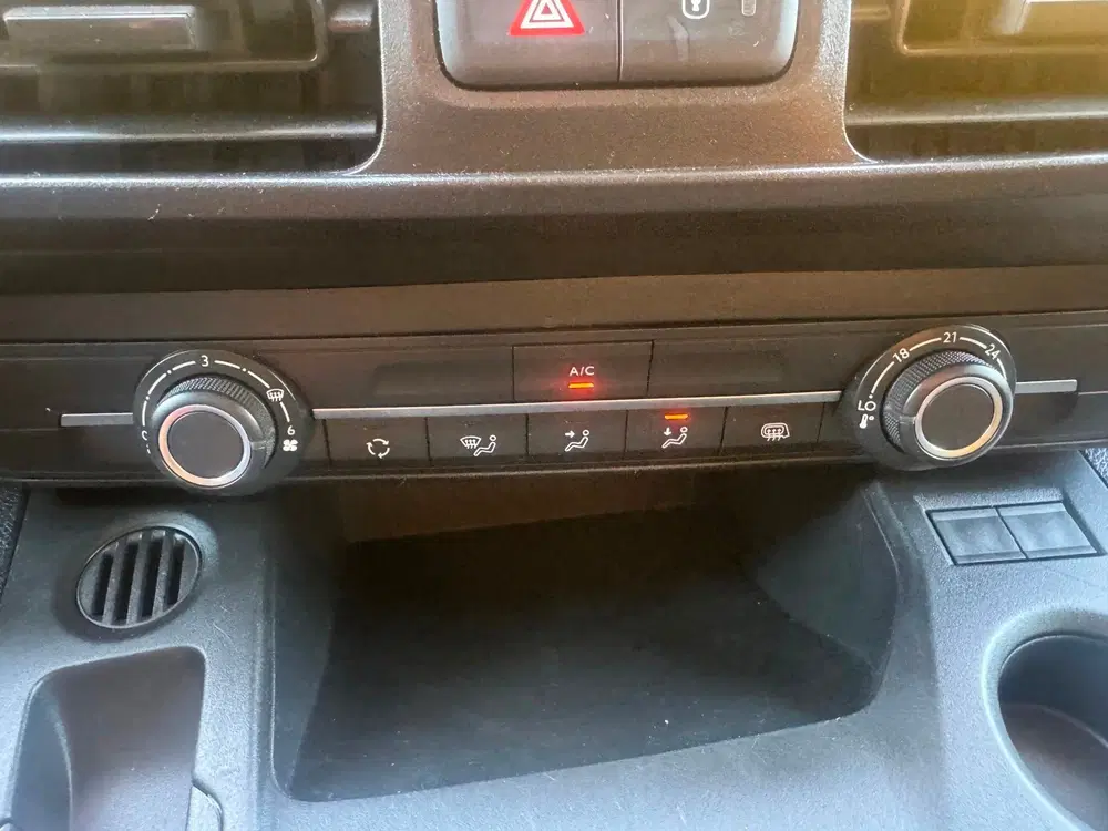 Citroën Berlingo Citroen BERLINGO 1.2 airco cruise BTW VRIJ uit 2021, foto 11