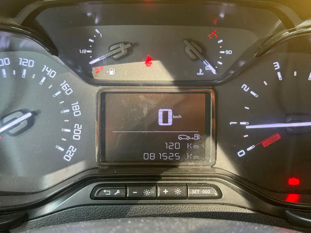 Citroën Berlingo Citroen BERLINGO 1.2 airco cruise BTW VRIJ uit 2021, foto 13