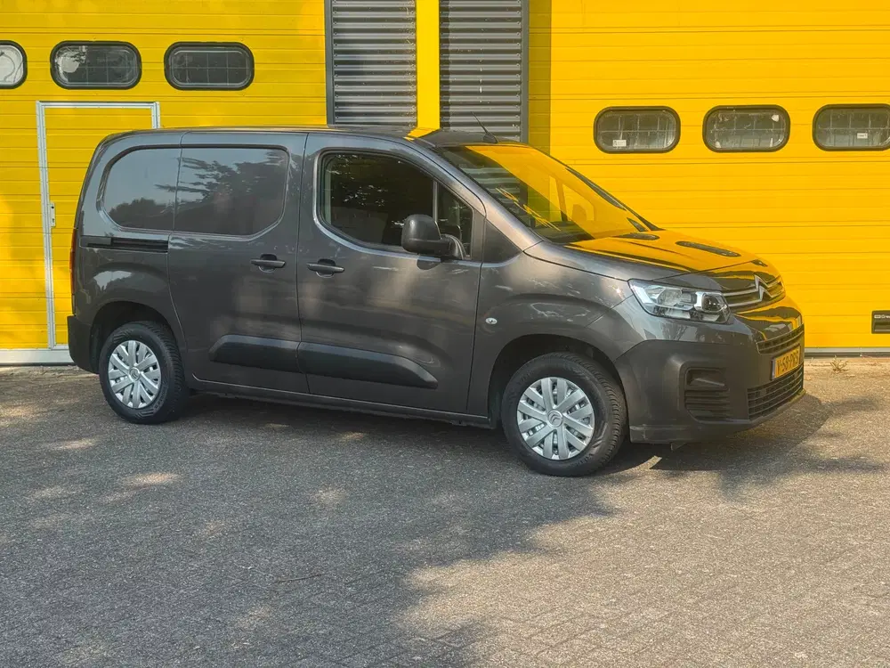 Citroën Berlingo Citroen BERLINGO 1.2 airco cruise BTW VRIJ uit 2021, foto 2