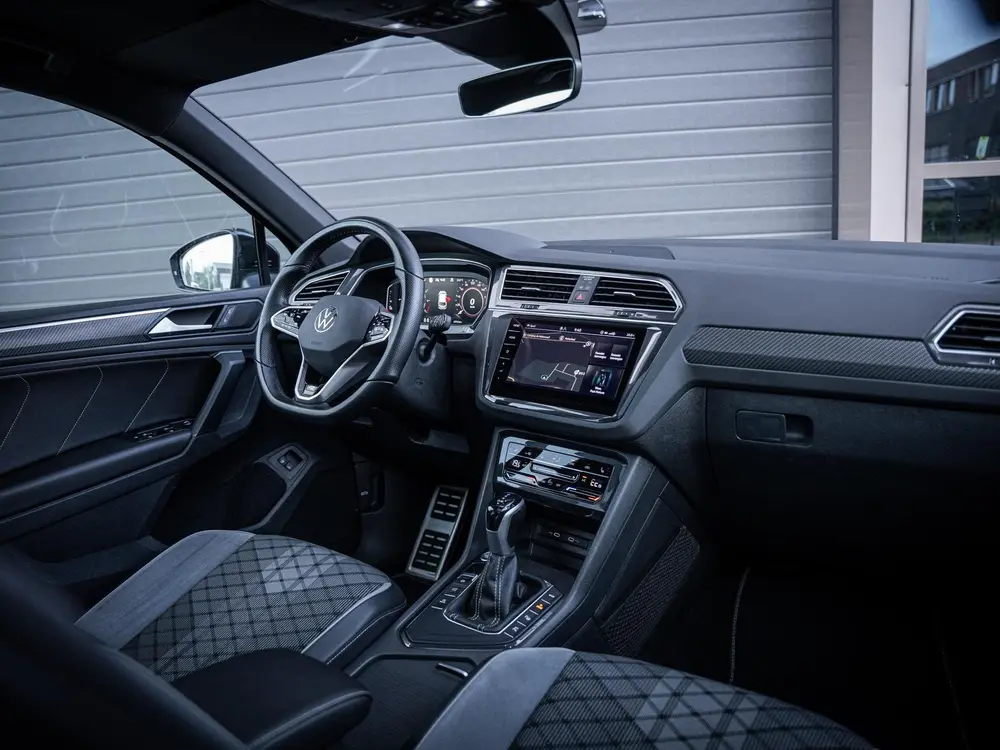 Volkswagen Tiguan 1.4 TSI eHybrid R-Line Business+ - Pano l uit 2022, foto 14