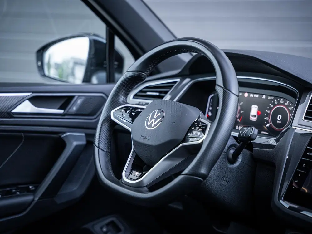 Volkswagen Tiguan 1.4 TSI eHybrid R-Line Business+ - Pano l uit 2022, foto 15