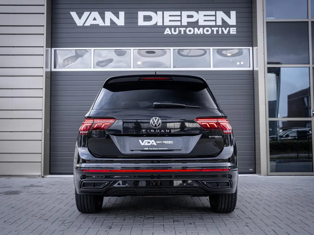 Volkswagen Tiguan 1.4 TSI eHybrid R-Line Business+ - Pano l uit 2022, foto 7