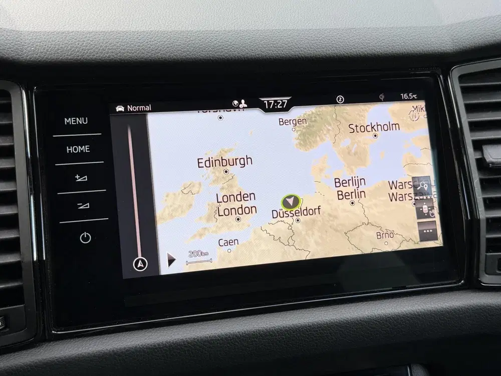 Skoda Kodiaq 1.5 TSI Sportline Business Automaat uit 2021, foto 17