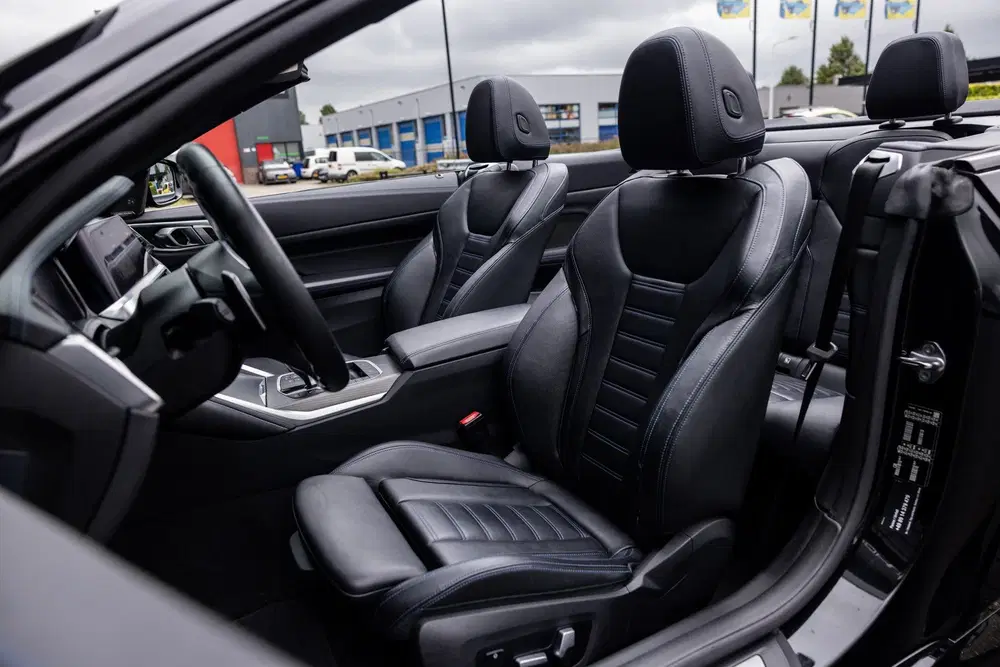 BMW 4-serie 420i M-Sport uit 2021, foto 17