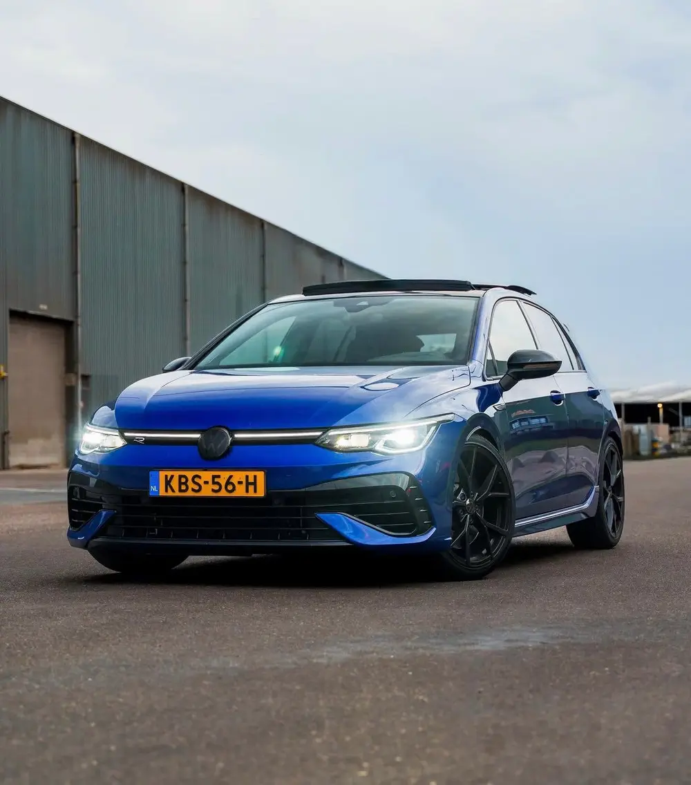 Volkswagen Golf 8 R  2.0 TSI 320pk 7-DSG 4MOTION 2022 Blauw uit 2022
