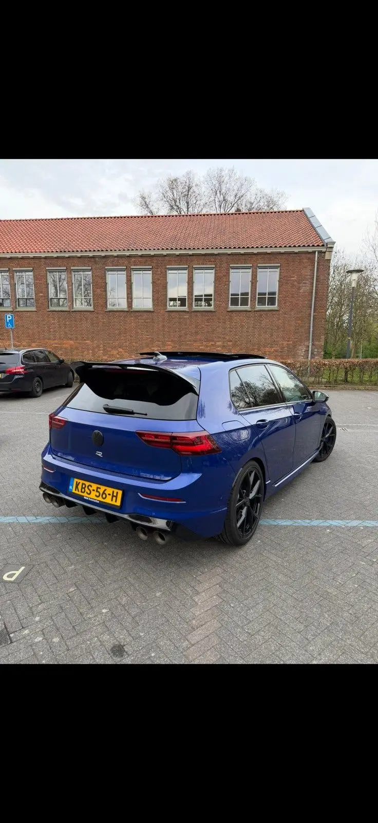 Volkswagen Golf 8 R  2.0 TSI 320pk 7-DSG 4MOTION 2022 Blauw uit 2022, foto 10