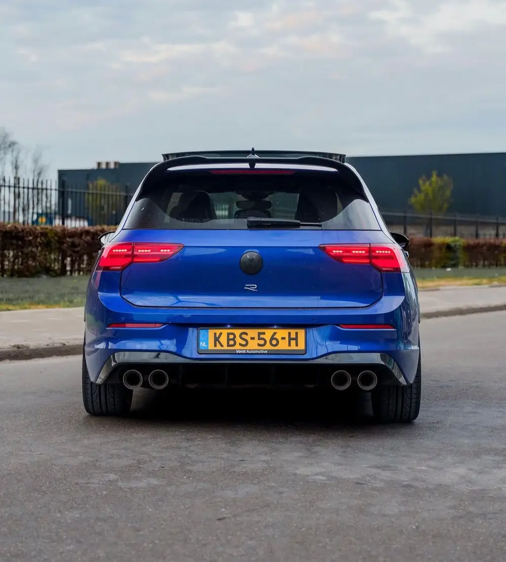 Volkswagen Golf 8 R  2.0 TSI 320pk 7-DSG 4MOTION 2022 Blauw uit 2022, foto 2