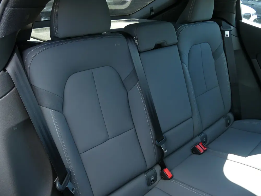 Polestar 2 Long Range Dual Motor 78 kWh Plus Pack & Pilot Pa uit 2022, foto 8