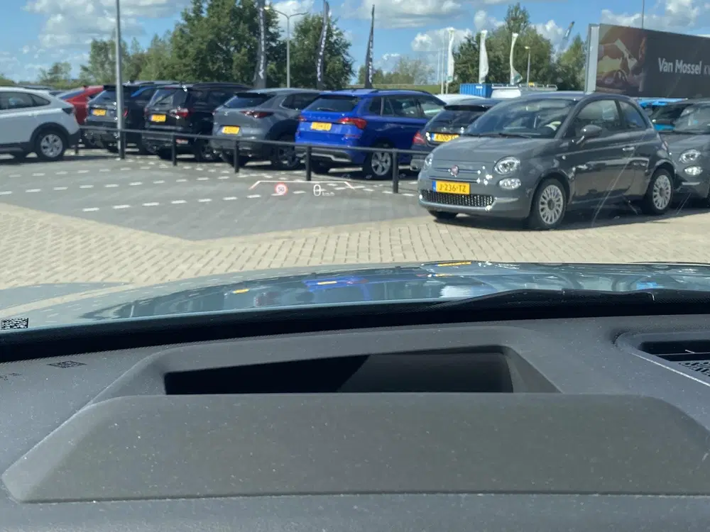 BMW iX2 eDrive20 67 kWh uit 2025, foto 5