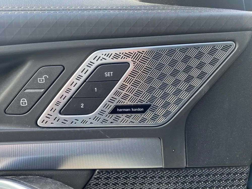 BMW iX2 eDrive20 67 kWh uit 2025, foto 8