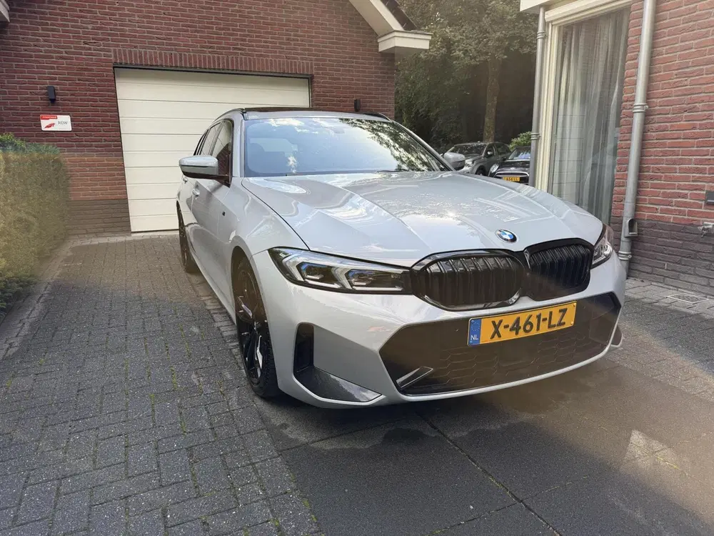BMW 3-serie 3-serie 320i M Sport Edition uit 2024, foto 3