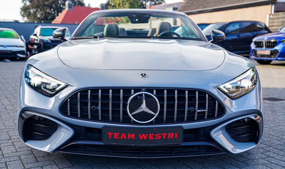 Mercedes-Benz SL AMG 43 uit 2023, foto 11