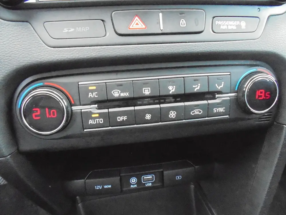 Kia Ceed 1.6 CRDi 115PK DYNAMICLINE 1e EIG NL-AUTO 88.397 uit 2019, foto 20