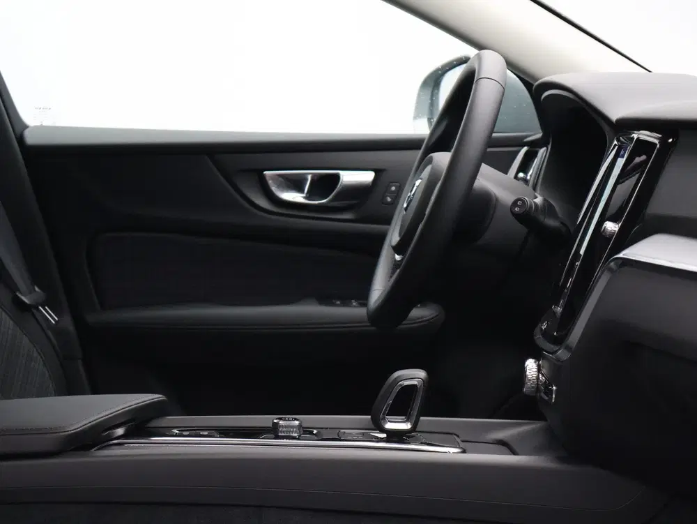 Volvo V60 B4 197PK Essential Edition uit 2026, foto 16