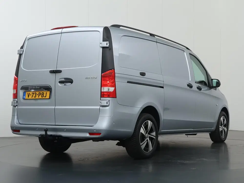 Mercedes-Benz Vito 116 CDI uit 2024, foto 2
