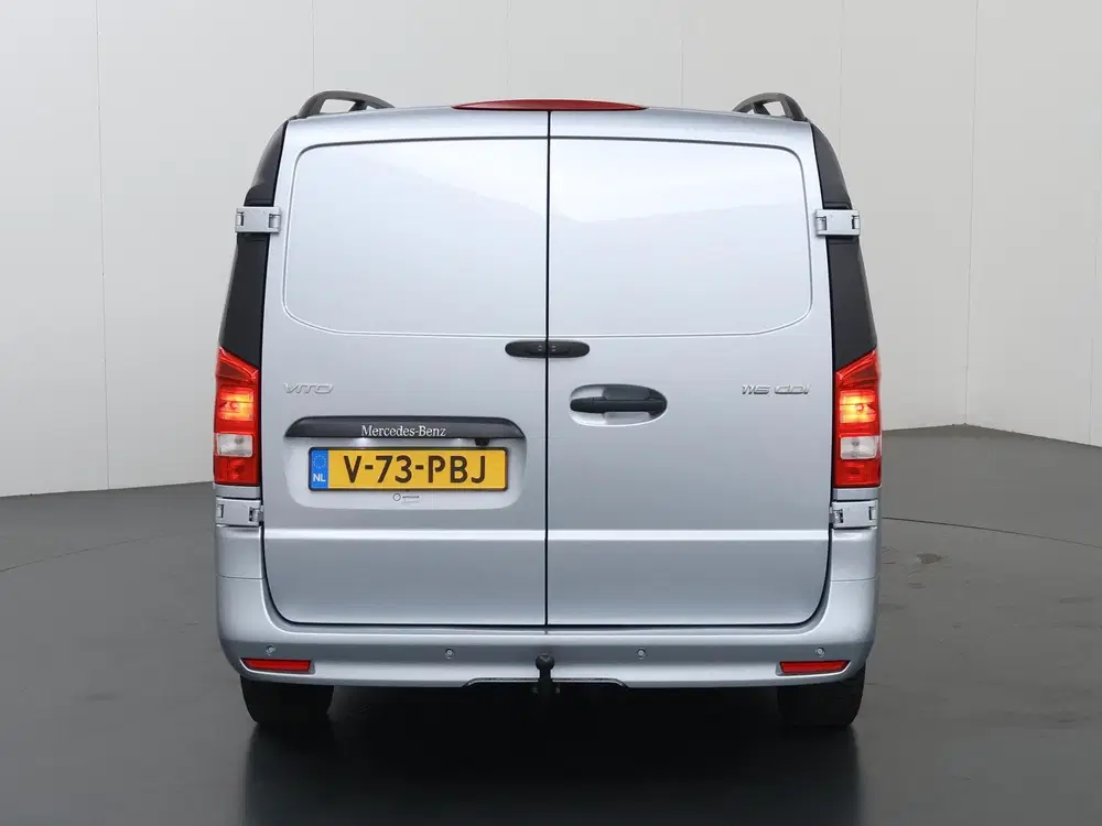Mercedes-Benz Vito 116 CDI uit 2024, foto 4