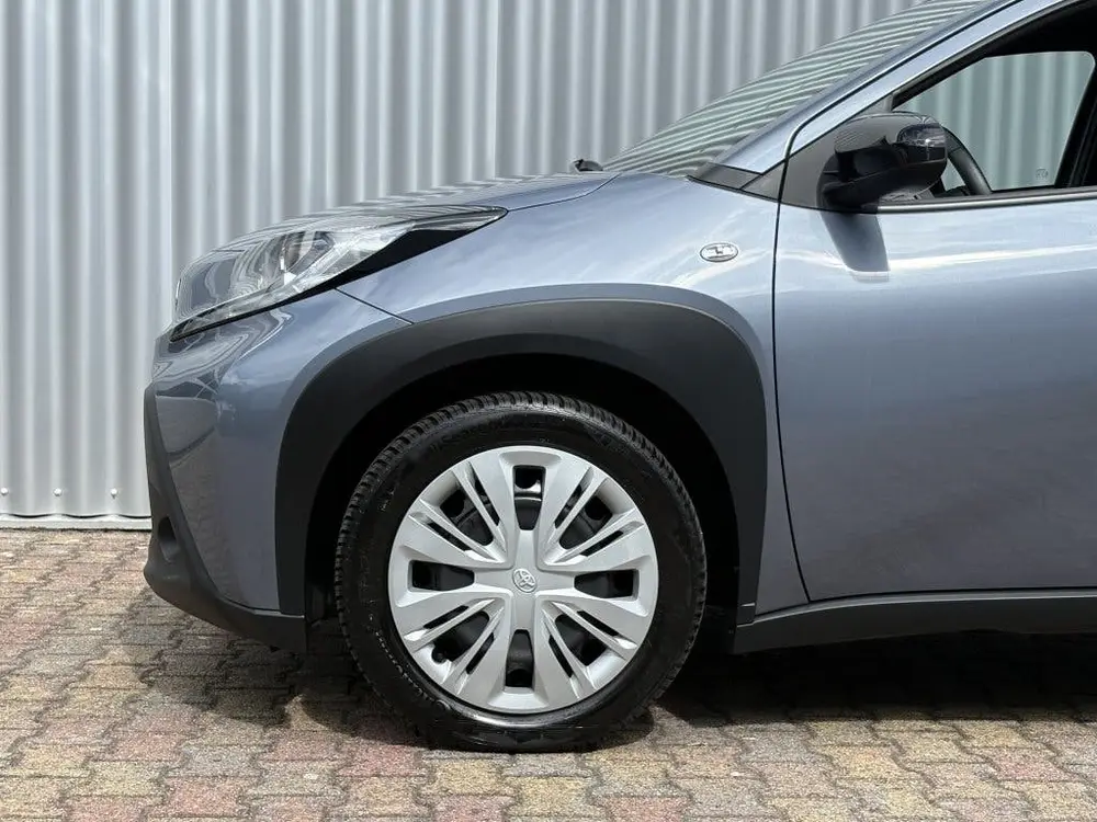 Toyota Aygo X 1.0 VVT-i MT Play uit 2024, foto 4