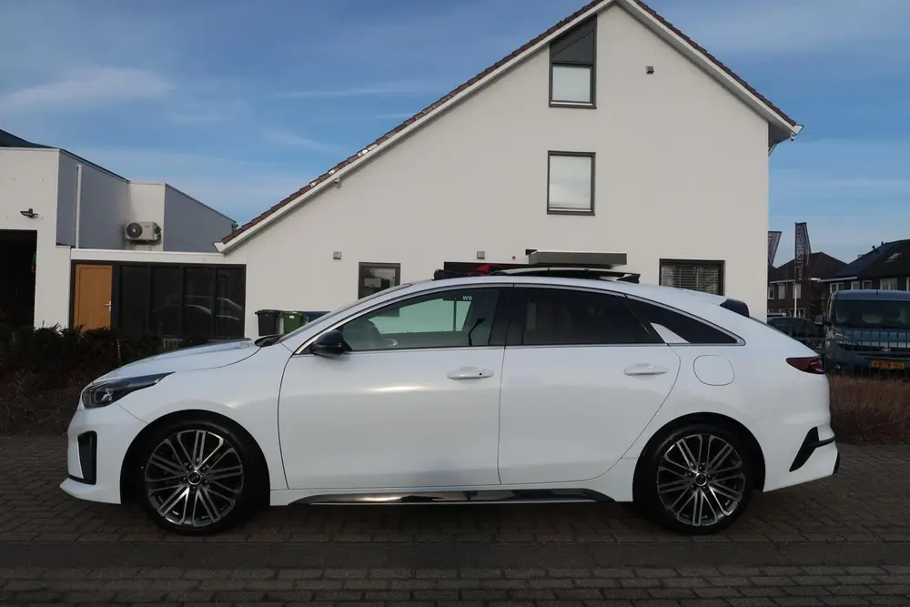 Kia ProCeed 1.5 T-GDi GT-PlusLine Aut uit 2021, foto 2