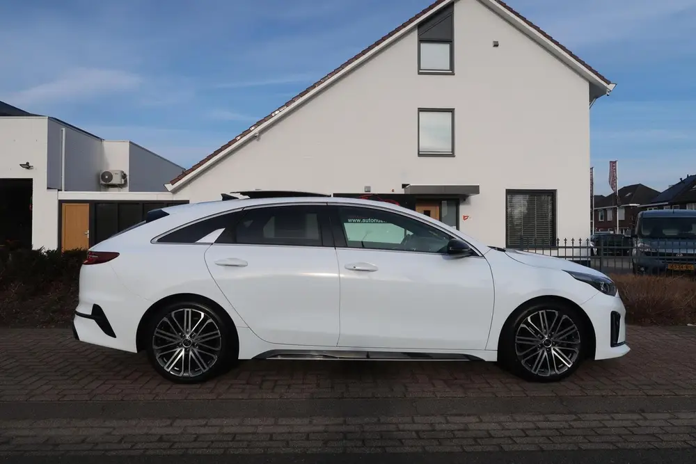 Kia ProCeed 1.5 T-GDi GT-PlusLine Aut uit 2021, foto 5