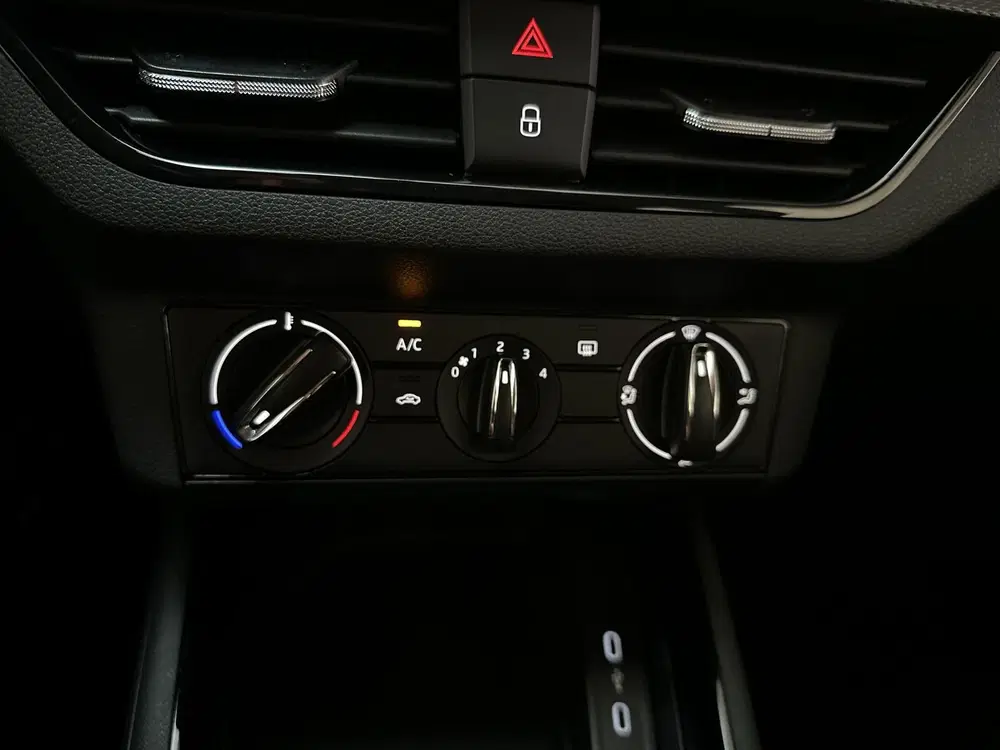 Skoda Scala 1.0 TSI 116pk Ambition Parkeersensoren App uit 2020, foto 13