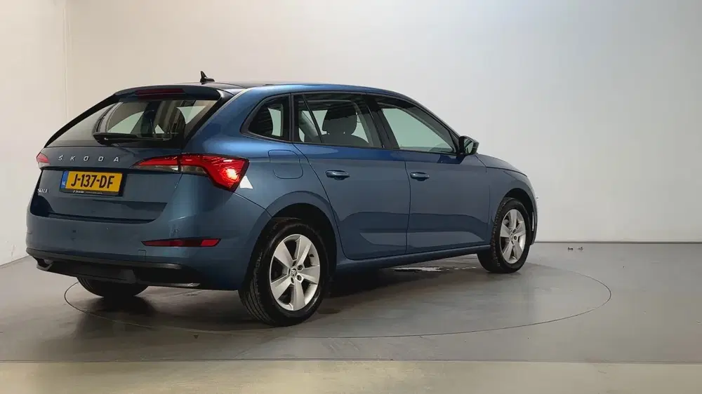 Skoda Scala 1.0 TSI 116pk Ambition Parkeersensoren App uit 2020, foto 3
