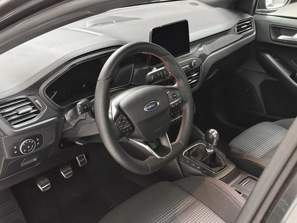 Ford Focus 1.0 EcoBoost ST Line Business uit 2020, foto 9