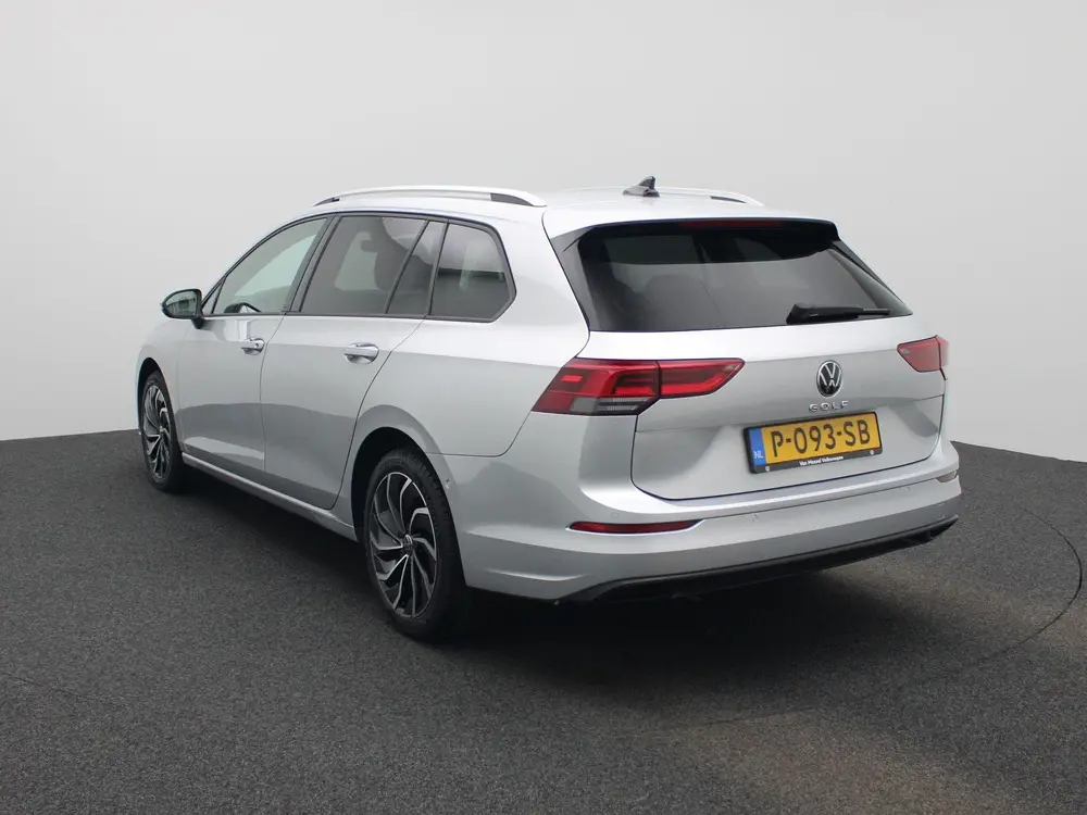 Volkswagen Golf Variant 1.5 TSI Life Business | ACC | Stoelv uit 2022, foto 2