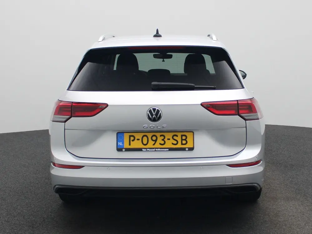 Volkswagen Golf Variant 1.5 TSI Life Business | ACC | Stoelv uit 2022, foto 5