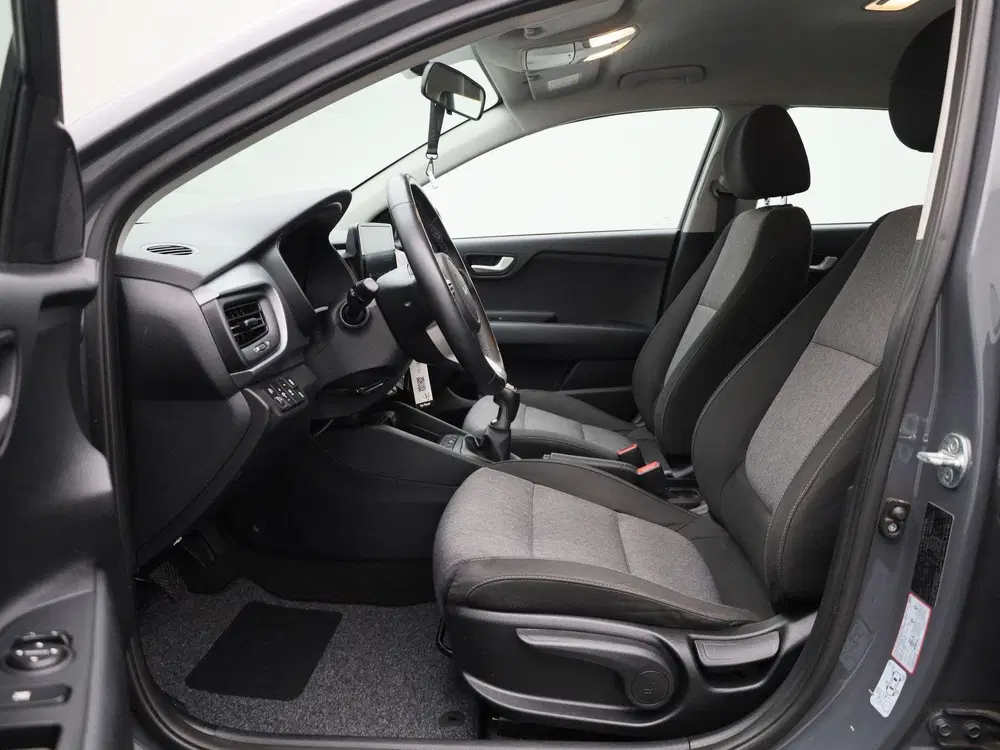 Kia Stonic 1.0 T-GDi DynamicLine uit 2022, foto 11