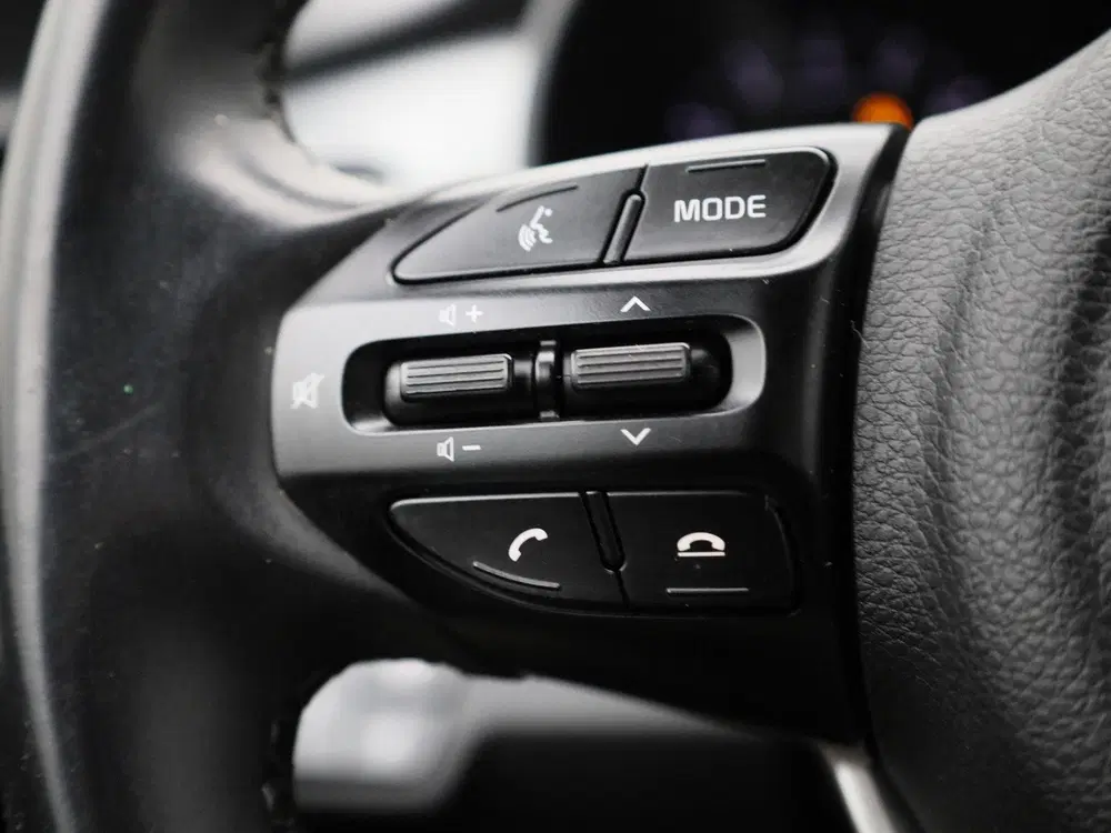 Kia Stonic 1.0 T-GDi DynamicLine uit 2022, foto 18
