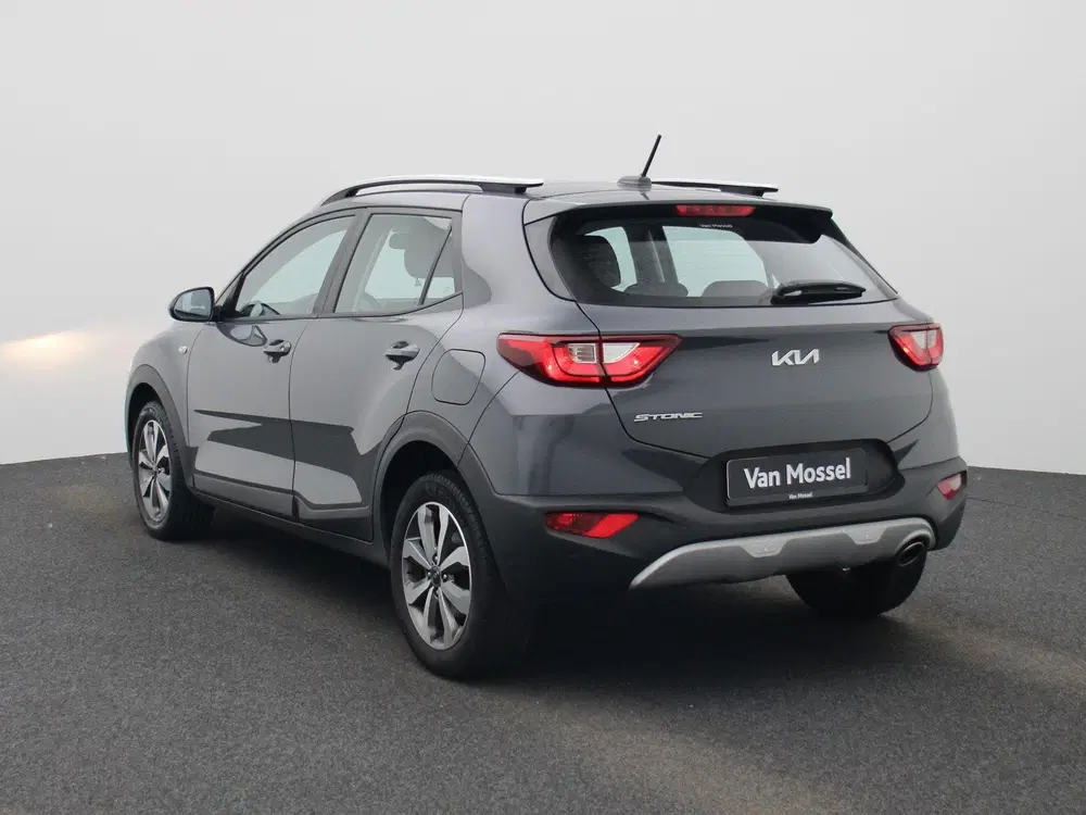 Kia Stonic 1.0 T-GDi DynamicLine uit 2022, foto 2