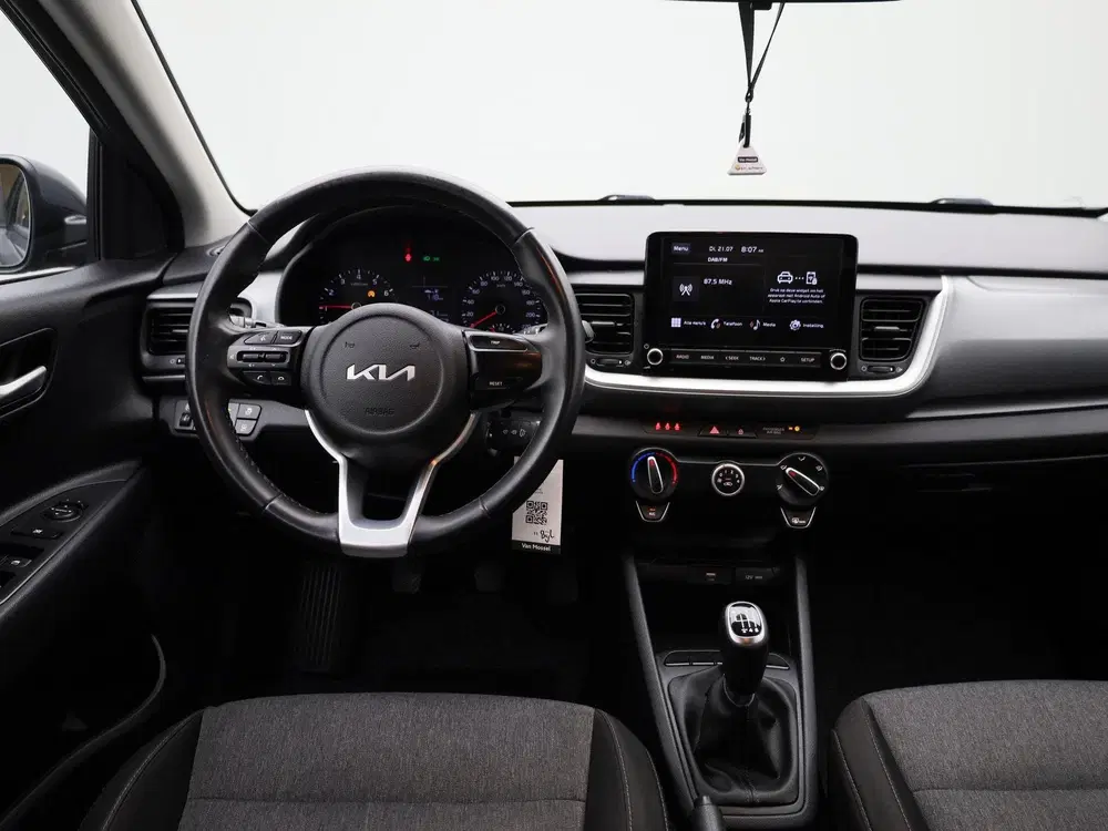 Kia Stonic 1.0 T-GDi DynamicLine uit 2022, foto 7