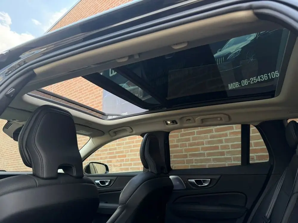 Volvo V60 2.0 T8 AWD Recharge Hybride BTW-AUTO Pano uit 2021, foto 12
