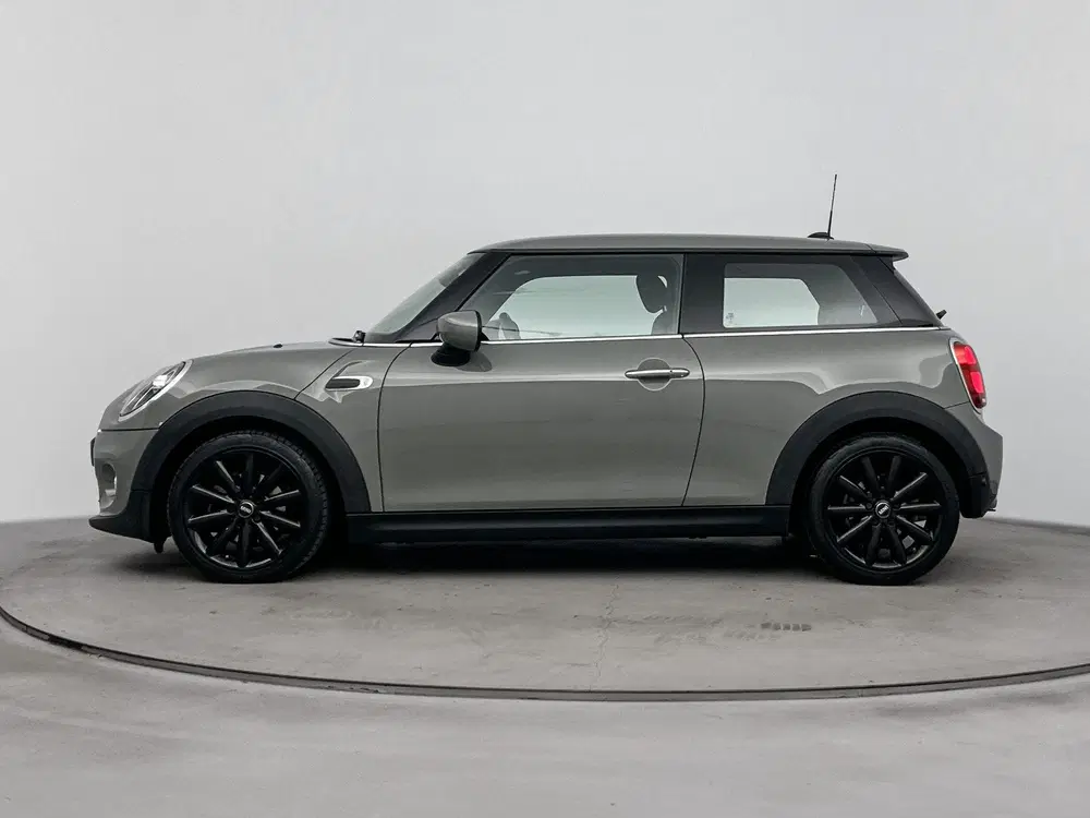 Mini One 1.5 One uit 2020, foto 2