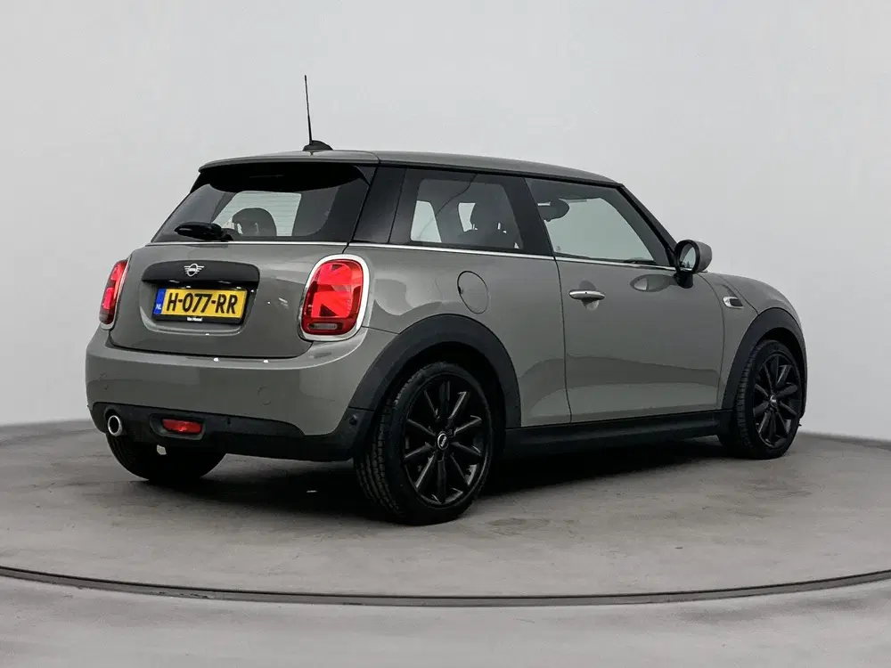 Mini One 1.5 One uit 2020, foto 4