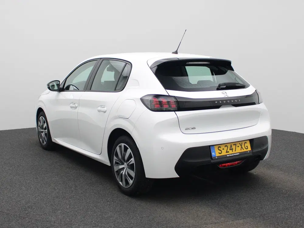 Peugeot 208 1.2 PureTech Active Pack uit 2023, foto 2