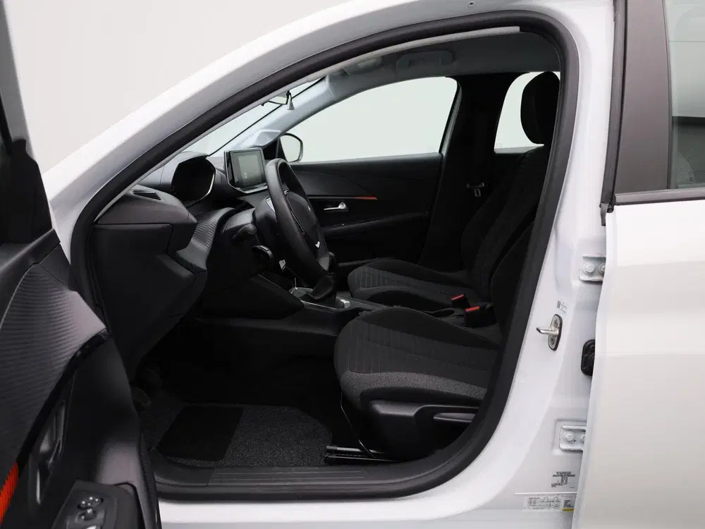 Peugeot 208 1.2 PureTech Active Pack uit 2023, foto 9