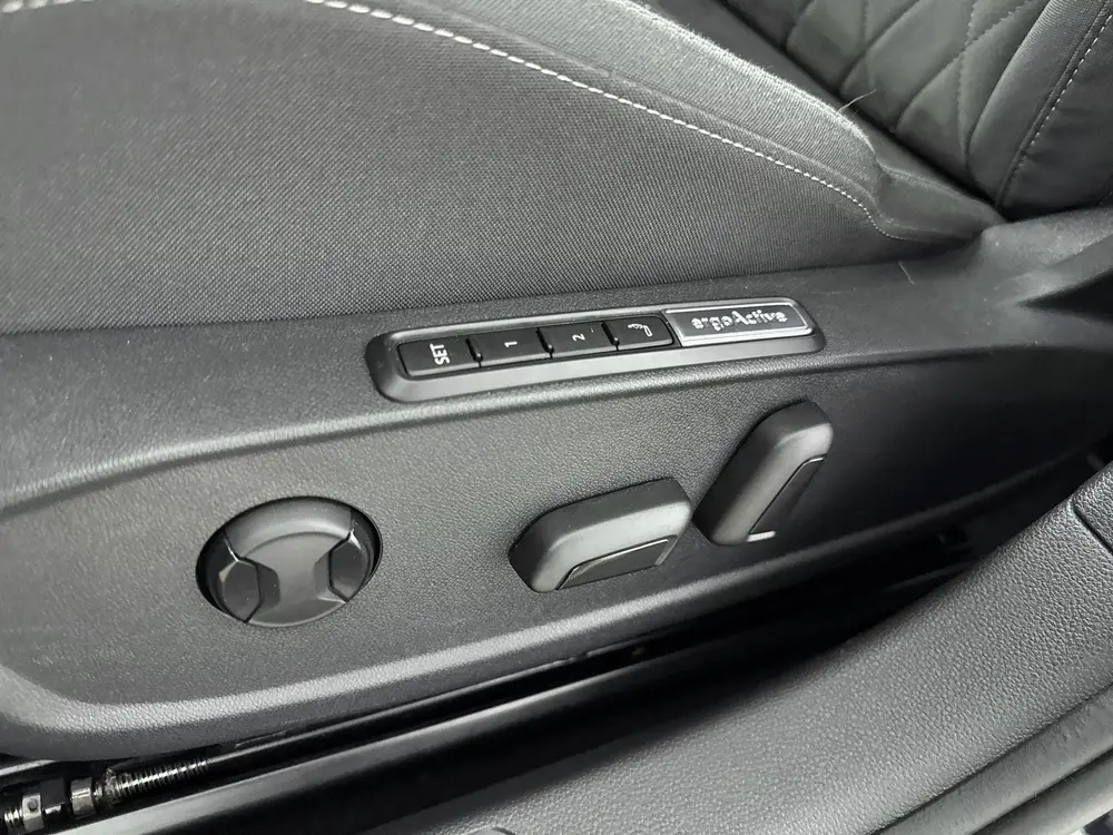 Volkswagen Golf 1.4 eHybrid Style | CAMERA | MEMORY STOELEN uit 2023, foto 18