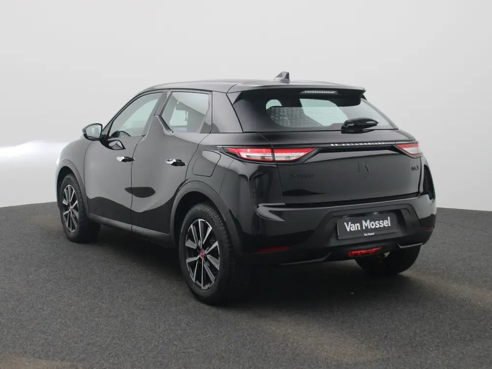 DS Automobiles DS 3 Crossback DS DS 3 Crossback E-Tense PERFORMANCE Line uit 2023, foto 2