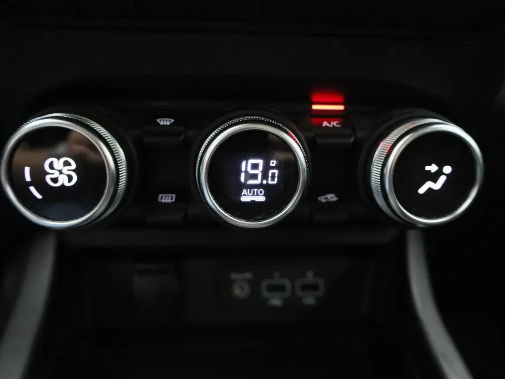 Renault Arkana 1.6 E-Tech Hybrid 145 Intens uit 2022, foto 20