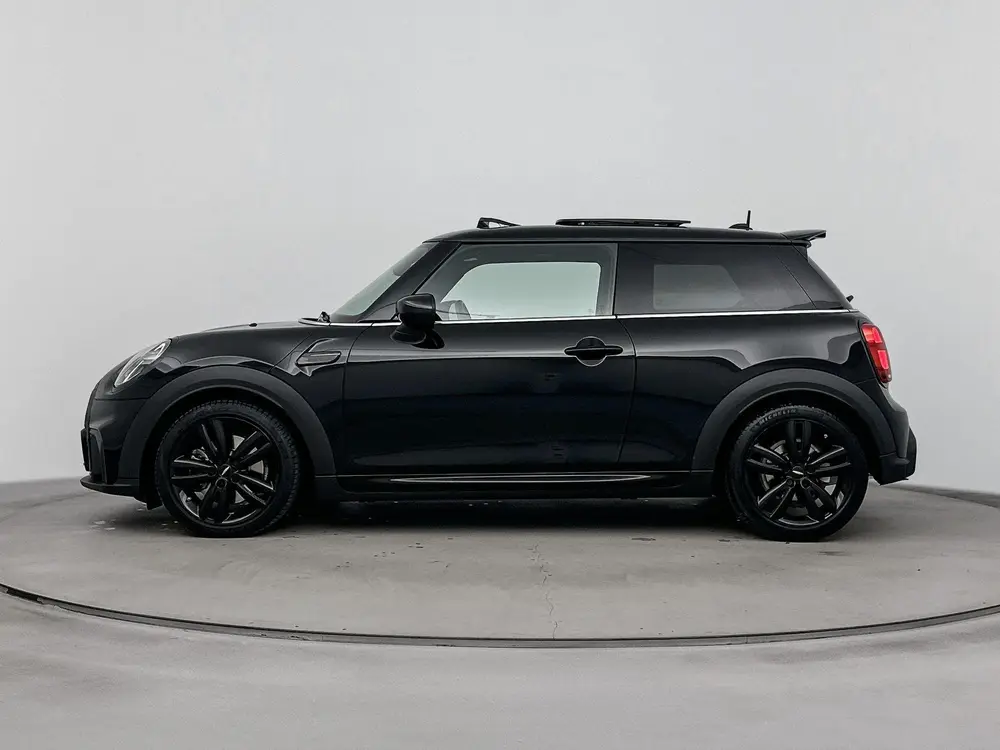 Mini Cooper S 2.0 Cooper S Rockingham GT Edition uit 2022, foto 2