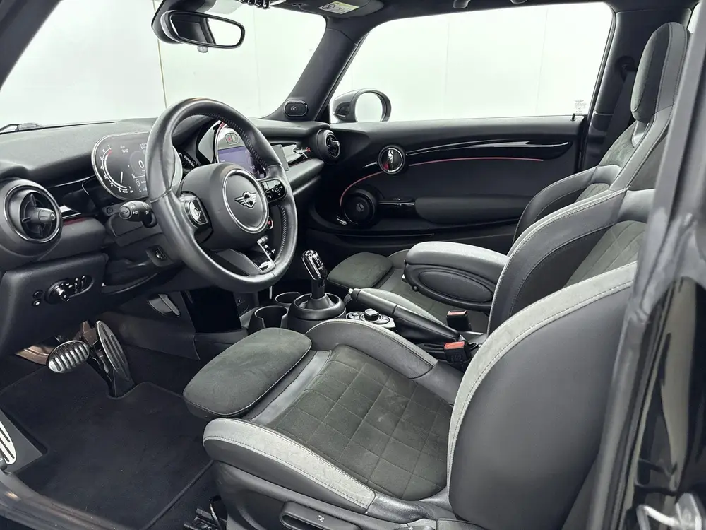 Mini Cooper S 2.0 Cooper S Rockingham GT Edition uit 2022, foto 8