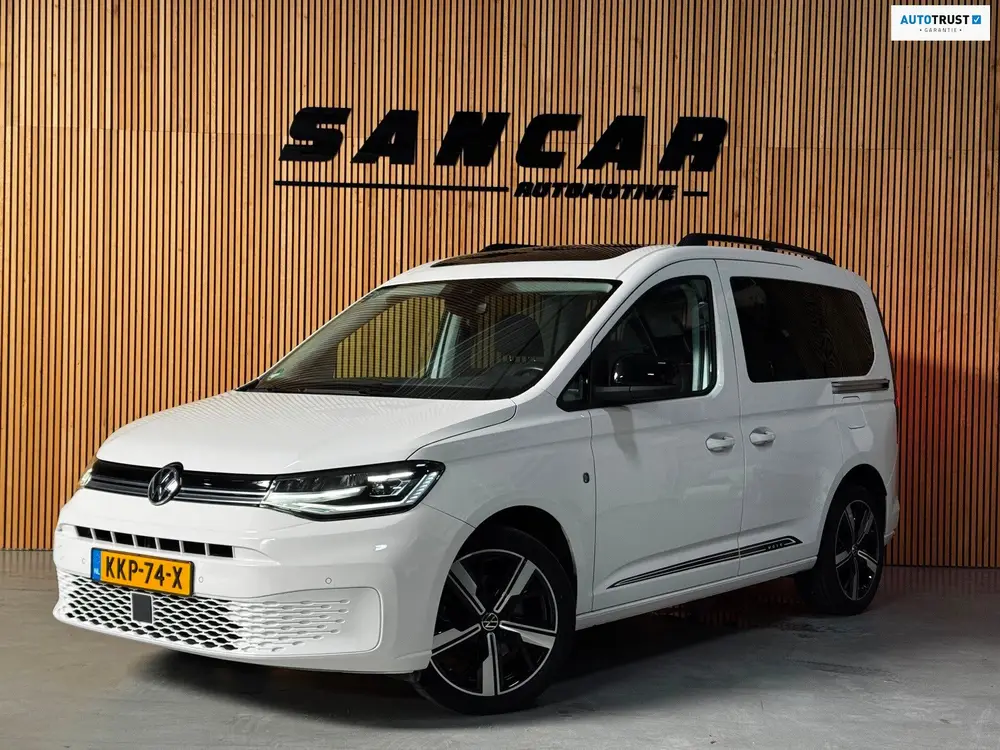 Volkswagen Caddy 1.5 TSI 5p PANO|TREKHAAK|VIRTUAL|CAMERA|FUL uit 2021