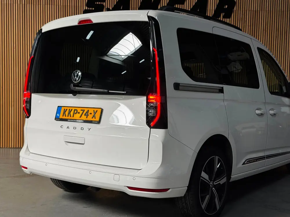 Volkswagen Caddy 1.5 TSI 5p PANO|TREKHAAK|VIRTUAL|CAMERA|FUL uit 2021, foto 9