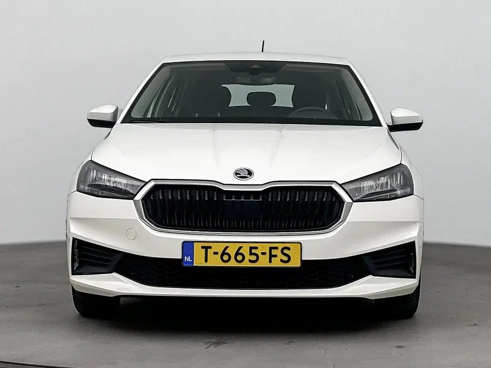 Skoda Fabia 1.0 TSI Active uit 2023, foto 5
