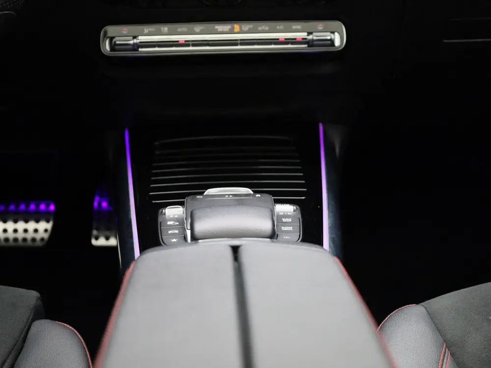 Mercedes-Benz B-Klasse 180 AMG Line AUTOMAAT uit 2023, foto 10