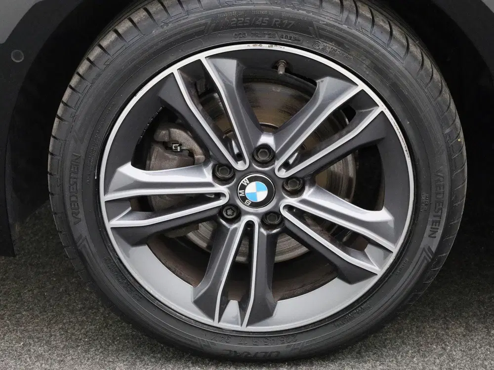 BMW 1-serie 118i Automaat uit 2023, foto 12