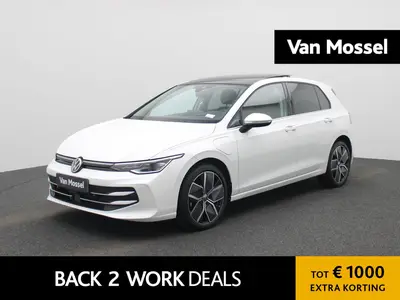 Volkswagen Golf 1.5 eHybrid Style Edition 204 PK| Panoramada uit 2025