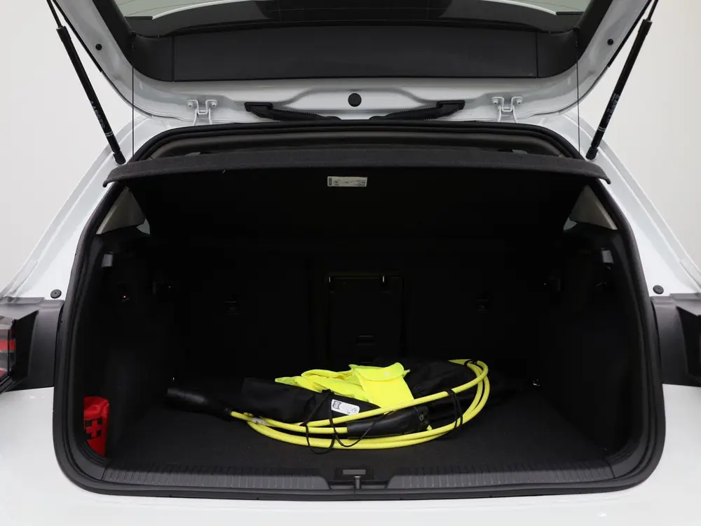 Volkswagen Golf 1.5 eHybrid Style Edition 204 PK| Panoramada uit 2025, foto 14